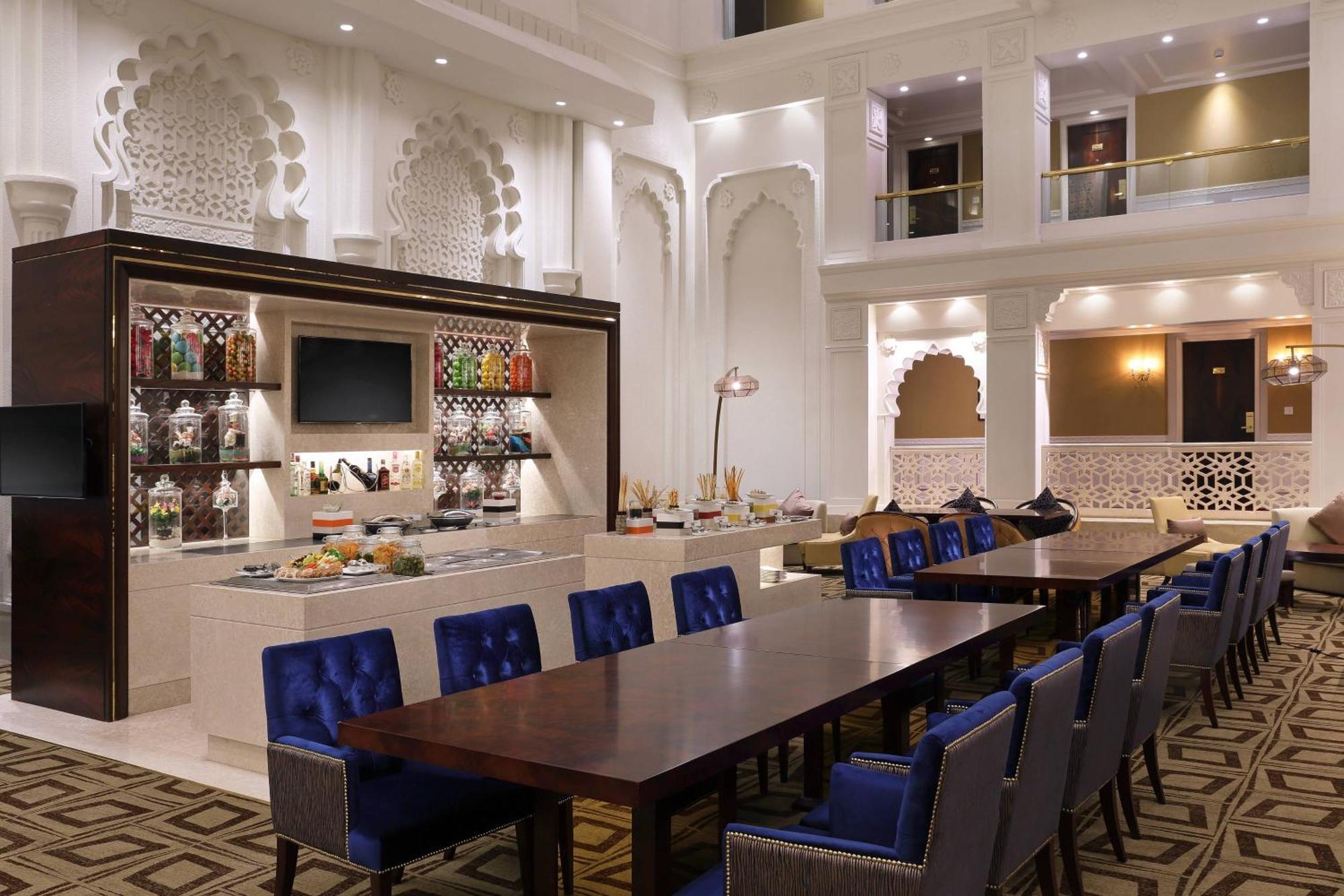 Sheraton Grand Pune Bund Garden Hotel Kültér fotó