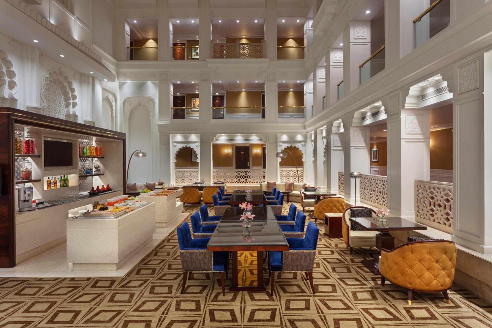 Sheraton Grand Pune Bund Garden Hotel Kültér fotó