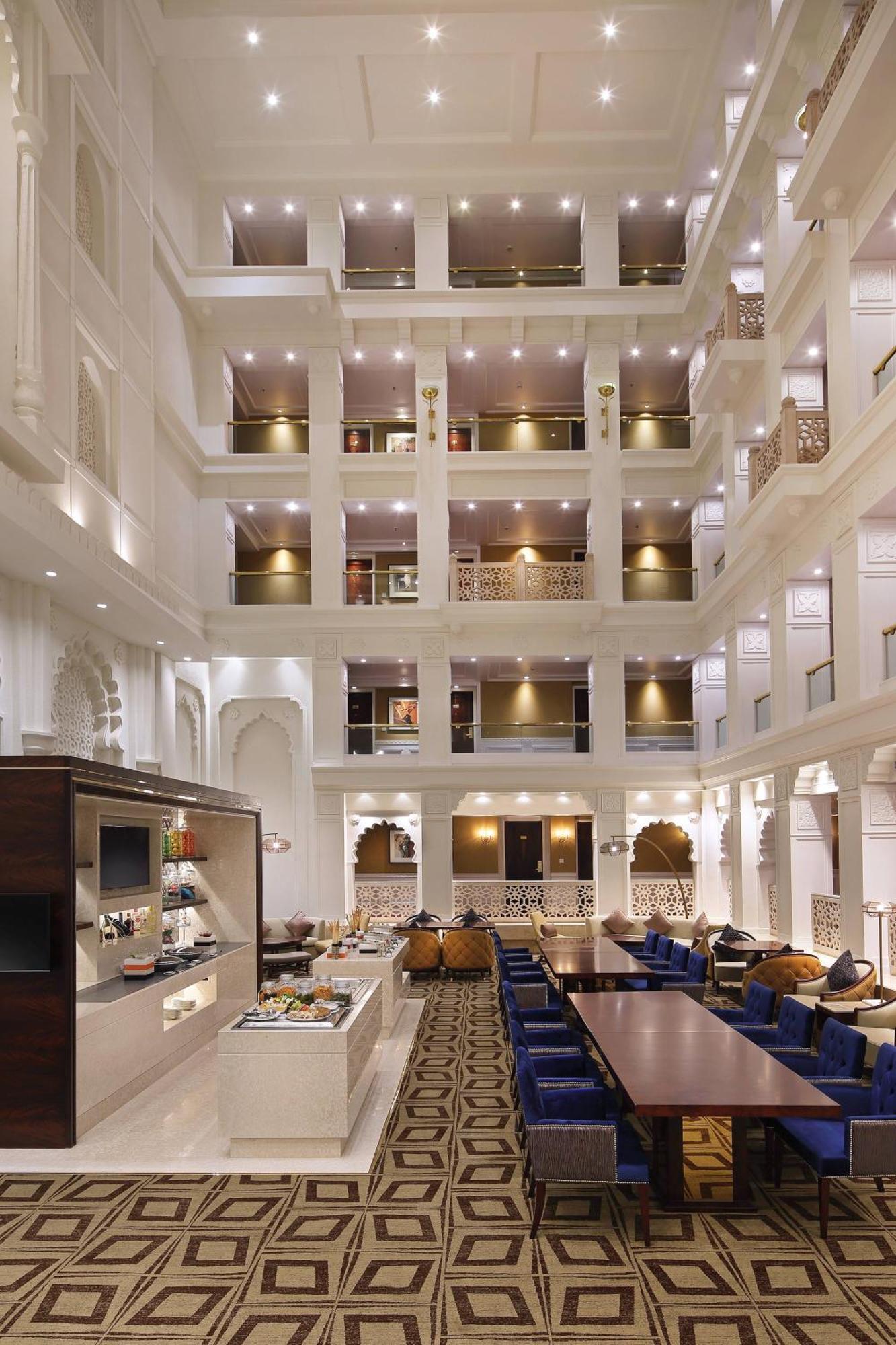 Sheraton Grand Pune Bund Garden Hotel Kültér fotó