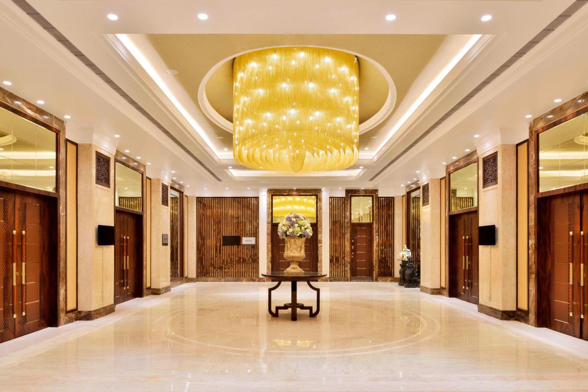 Sheraton Grand Pune Bund Garden Hotel Kültér fotó