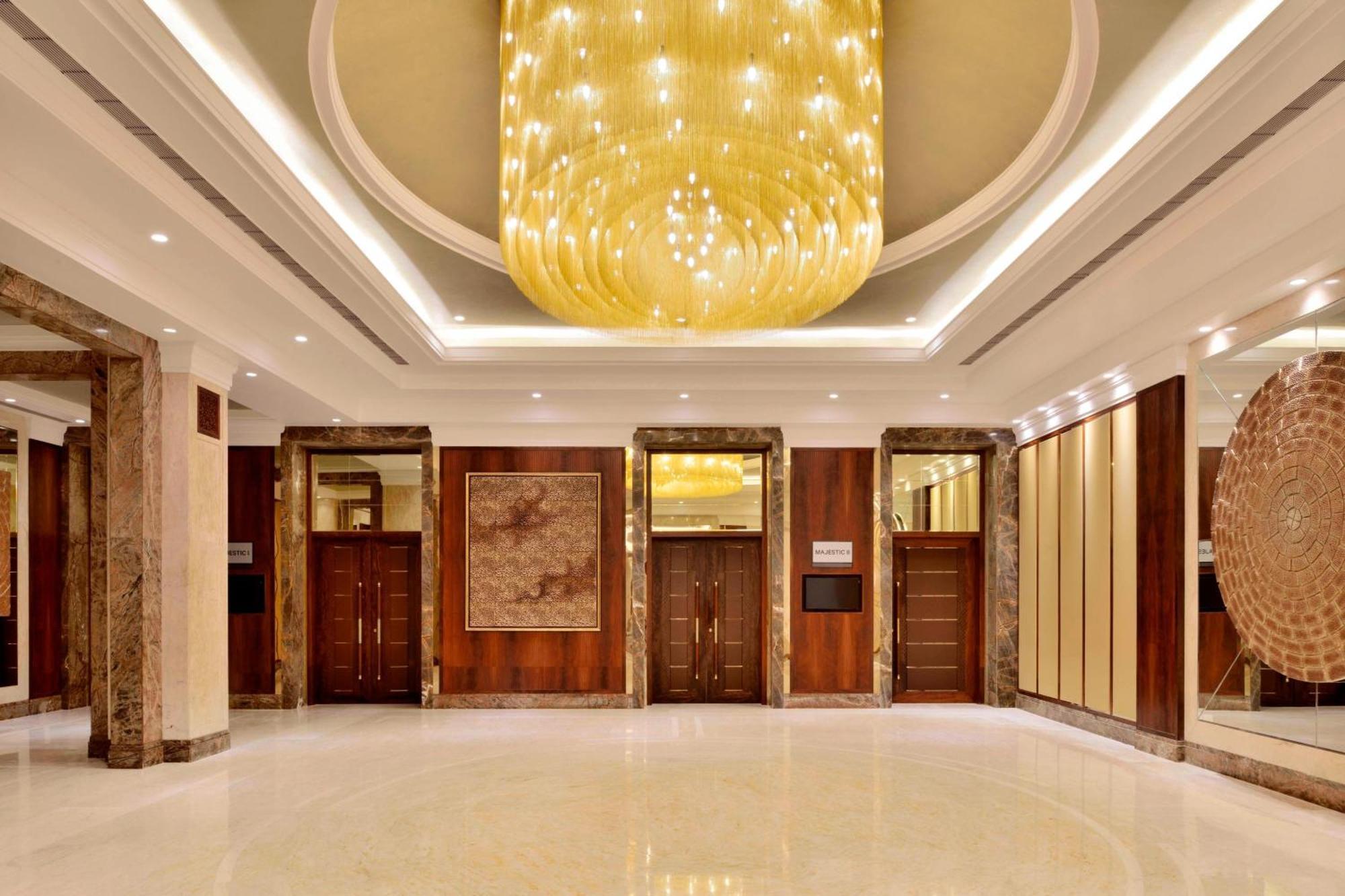 Sheraton Grand Pune Bund Garden Hotel Kültér fotó