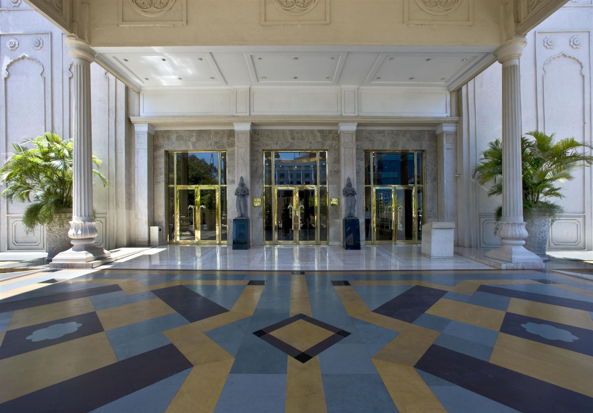 Sheraton Grand Pune Bund Garden Hotel Kültér fotó